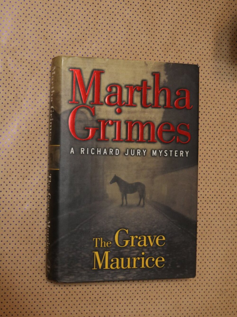 Martha Grimes The Grave Maurice Book